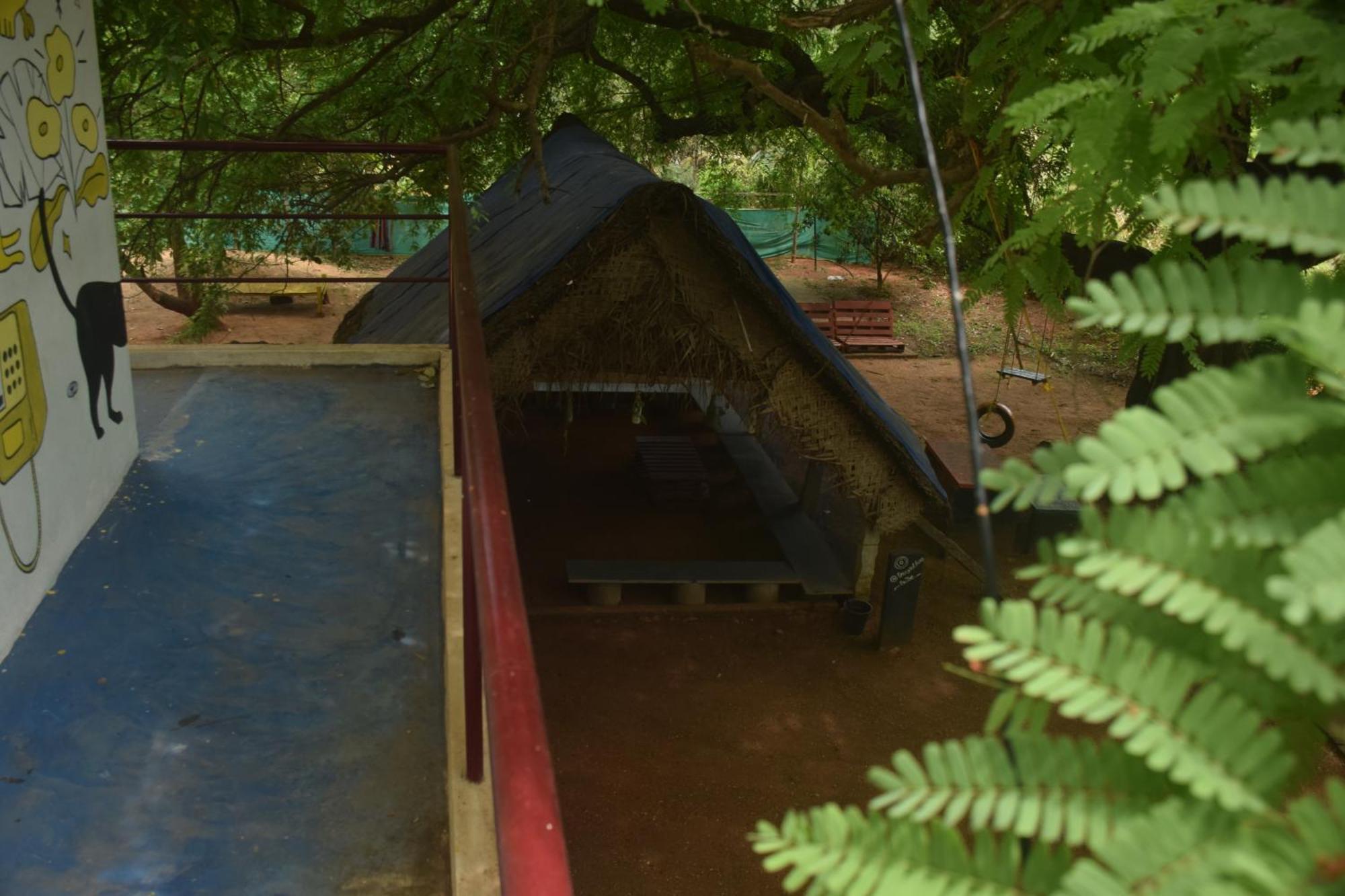 מלון אורוויל Travellers Crib מראה חיצוני תמונה